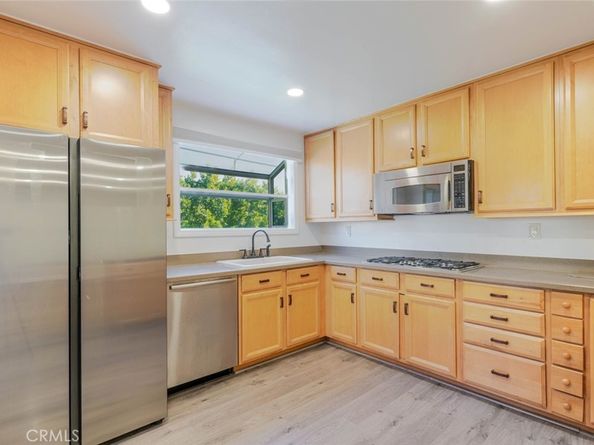 18301 Minnehaha Street, Porter Ranch CA 91326