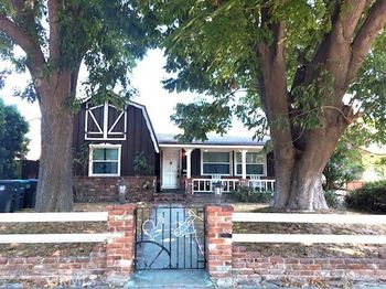 155 Pasadena Avenue