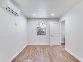 2756 W 15th Street, Los Angeles CA 90006