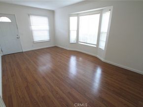 5527 Clybourn Avenue, North Hollywood CA 91601