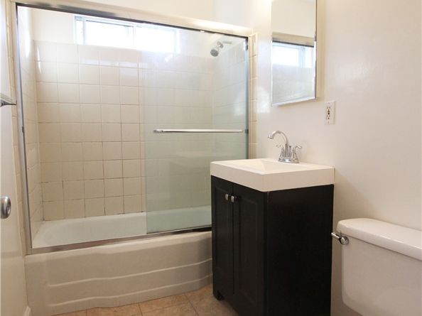 5527 Clybourn Avenue, North Hollywood CA 91601