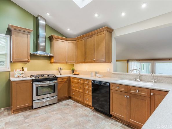 5833 Vesper, Sherman Oaks CA 91411