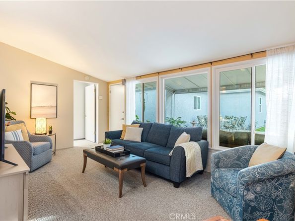 5833 Vesper, Sherman Oaks CA 91411