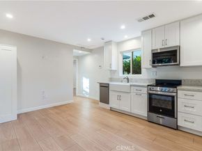 5833 Vesper, Sherman Oaks CA 91411