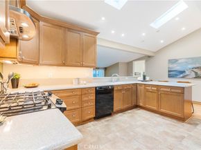 5833 Vesper, Sherman Oaks CA 91411