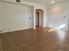 3003 W Riverside Drive 110, Burbank CA 91505