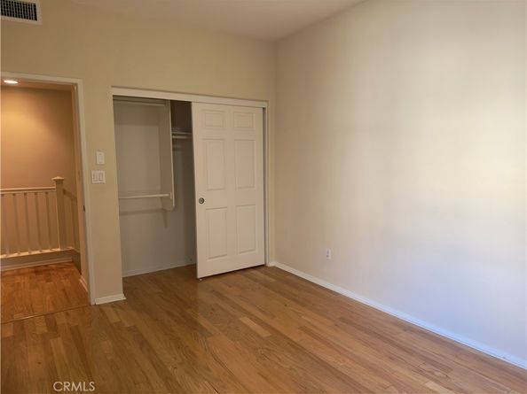 3003 W Riverside Drive 110, Burbank CA 91505