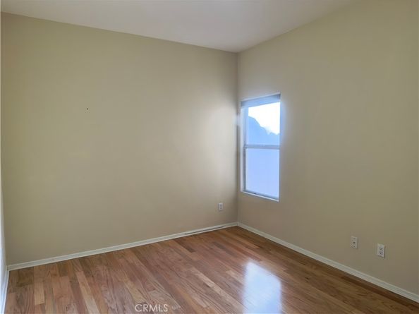3003 W Riverside Drive 110, Burbank CA 91505