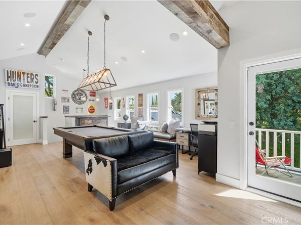 23110 Canzonet St, Woodland Hills CA 91367