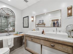 23110 Canzonet St, Woodland Hills CA 91367