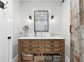 23110 Canzonet St, Woodland Hills CA 91367
