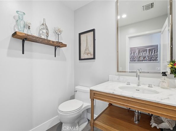 23110 Canzonet St, Woodland Hills CA 91367