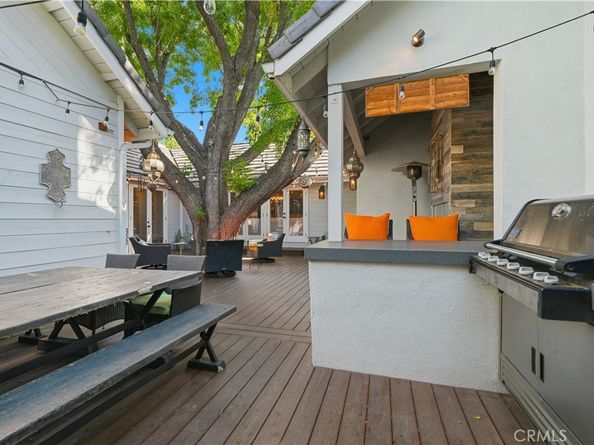 23110 Canzonet St, Woodland Hills CA 91367