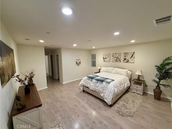 1570 W 1st Street 13, Santa Ana CA 92703