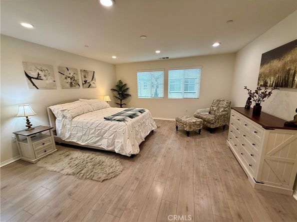 1570 W 1st Street 13, Santa Ana CA 92703