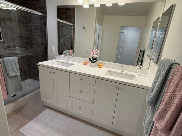 1570 W 1st Street 13, Santa Ana CA 92703