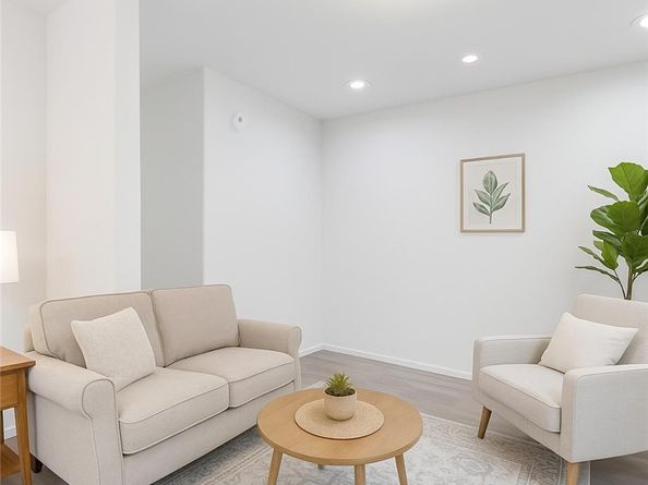 819 N Hicks Avenue, Los Angeles CA 90063