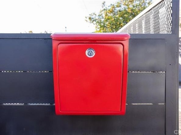 819 N Hicks Avenue, Los Angeles CA 90063