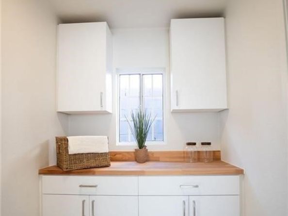 819 N Hicks Avenue, Los Angeles CA 90063