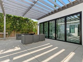 1918 N Maple, Burbank CA 91505