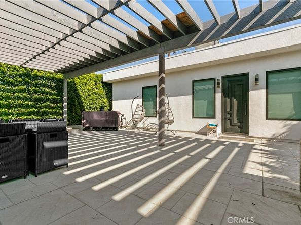 1918 N Maple, Burbank CA 91505