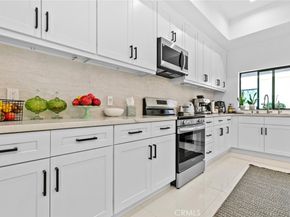 1918 N Maple, Burbank CA 91505