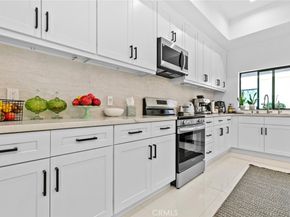 1918 N Maple, Burbank CA 91505