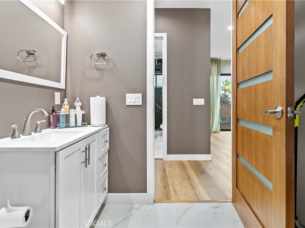 1918 N Maple, Burbank CA 91505