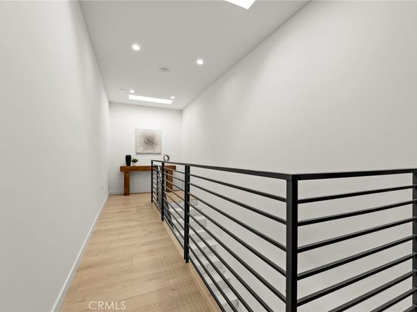 4252 Shadyglade, Studio City CA 91604