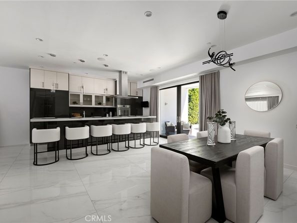 4252 Shadyglade, Studio City CA 91604