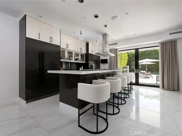 4252 Shadyglade, Studio City CA 91604