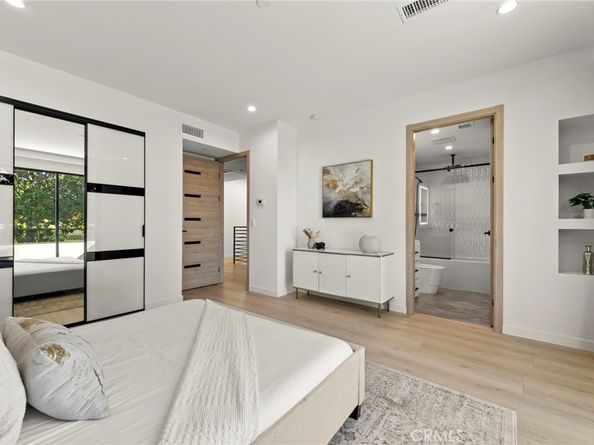 4252 Shadyglade, Studio City CA 91604