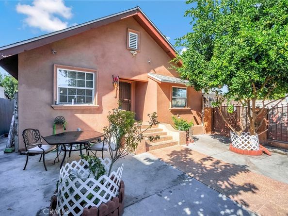 5307 5307 1/2 Compton Avenue, Los Angeles CA 90011