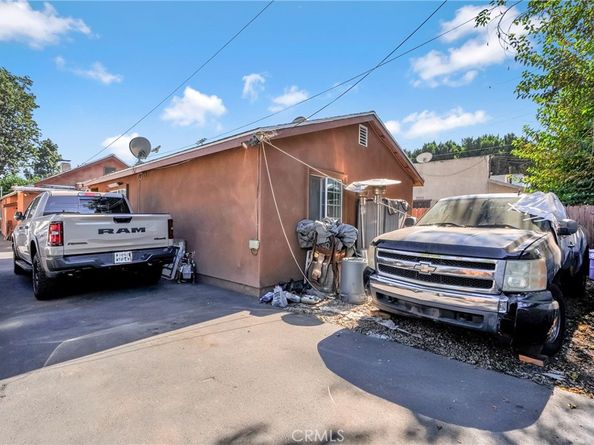 5307 5307 1/2 Compton Avenue, Los Angeles CA 90011