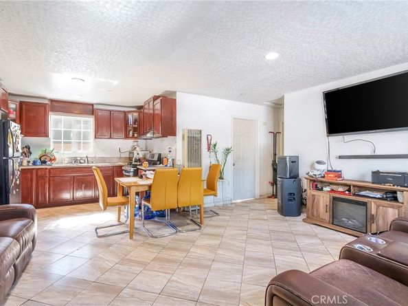 5307 5307 1/2 Compton Avenue, Los Angeles CA 90011