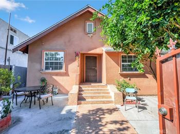 5307 5307 1/2 Compton Avenue