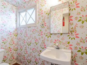 6539 Ventura Canyon Avenue, Van Nuys CA 91401