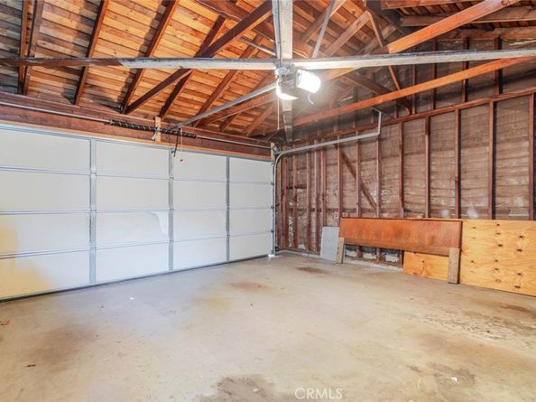 6539 Ventura Canyon Avenue, Van Nuys CA 91401