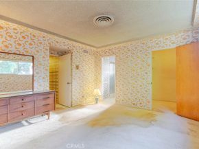 6539 Ventura Canyon Avenue, Van Nuys CA 91401