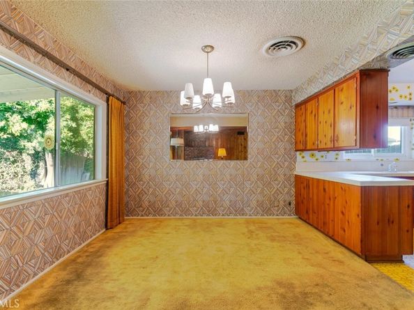 6539 Ventura Canyon Avenue, Van Nuys CA 91401