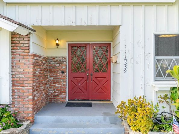 6539 Ventura Canyon Avenue, Van Nuys CA 91401