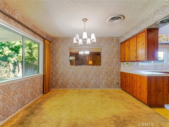 6539 Ventura Canyon Avenue, Van Nuys CA 91401