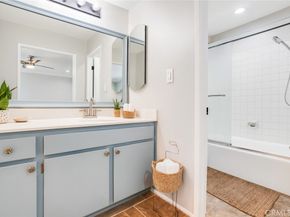 10220 Zelzah Avenue 3, Northridge CA 91325