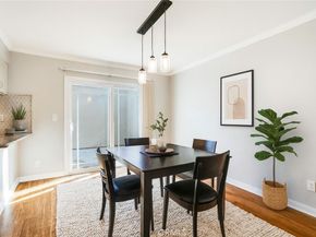 10220 Zelzah Avenue 3, Northridge CA 91325