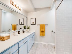 10220 Zelzah Avenue 3, Northridge CA 91325