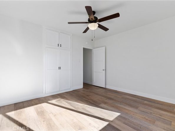 10156 Laurel Cyn. Blvd., Pacoima CA 91331