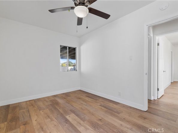 10156 Laurel Cyn. Blvd., Pacoima CA 91331