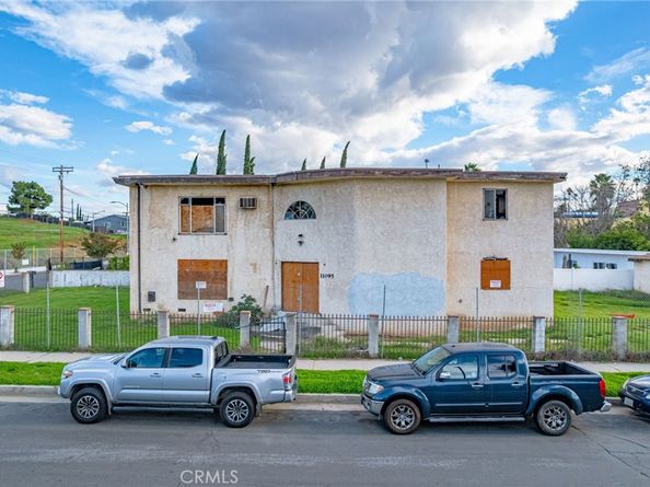 12418 Gain Street, Pacoima CA 91331