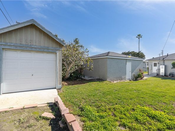 1727 E 123rd Street, Los Angeles CA 90059