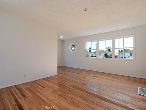 1727 E 123rd Street, Los Angeles CA 90059